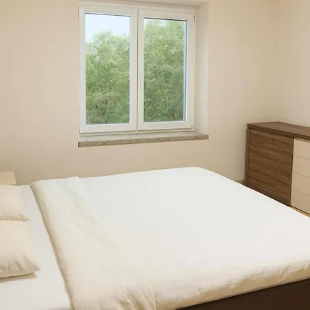 In Business 2br 아파트 *